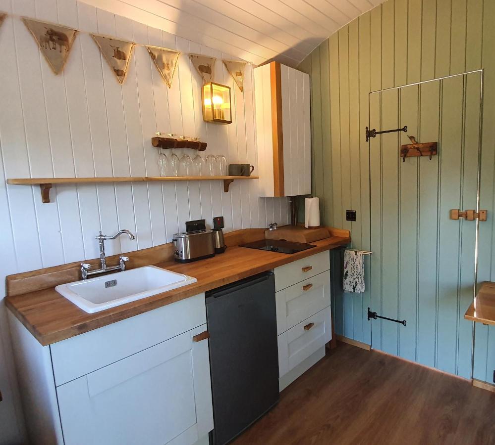 Sika Hut Villa Wareham Eksteriør bilde