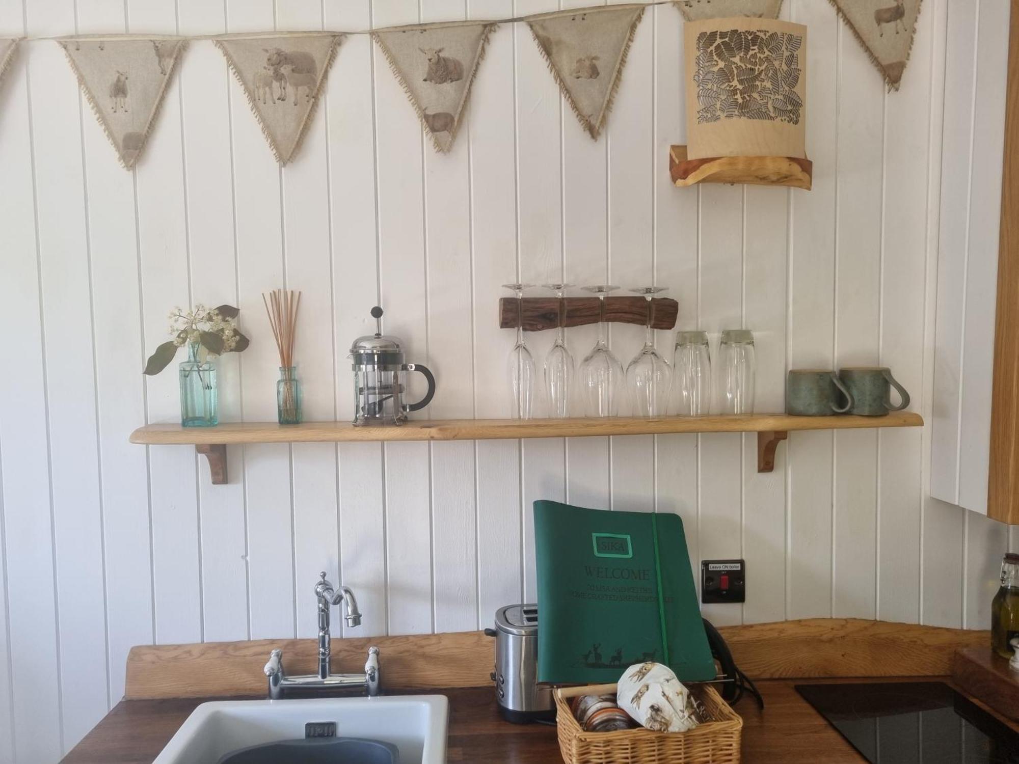 Sika Hut Villa Wareham Eksteriør bilde